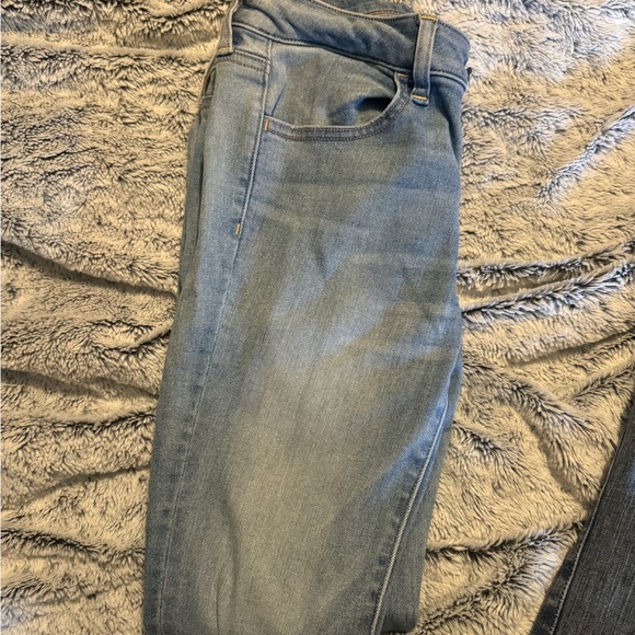 American Eagle Jeans - Picture 2 of 5